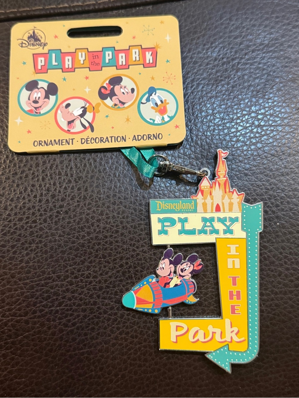 Disney Yellow Teal Blue Play in the Park Ornament Astro orbiter spinner - Picture 3 of 11